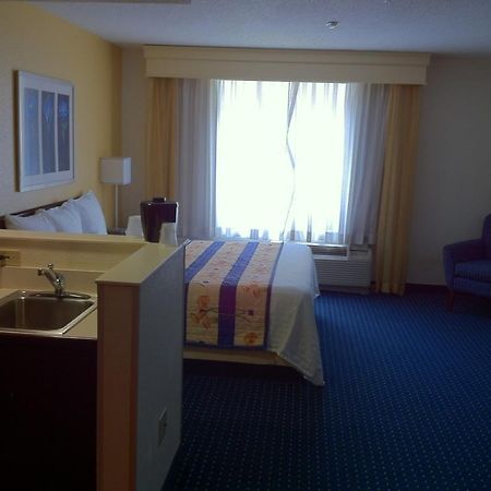 Studios And Suites 4 Less - Gum Road Chesapeake Ruang foto