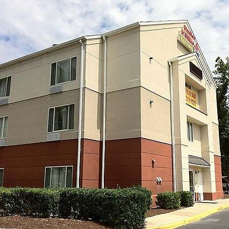 Studios And Suites 4 Less - Gum Road Chesapeake Bagian luar foto