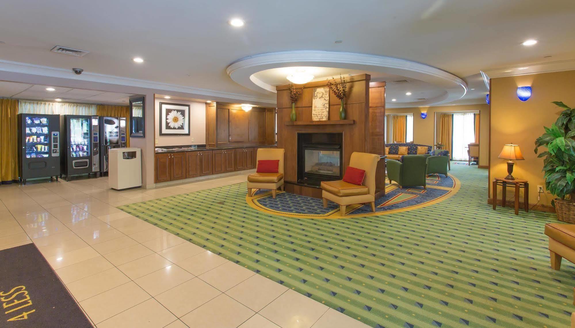 Studios And Suites 4 Less - Gum Road Chesapeake Bagian luar foto